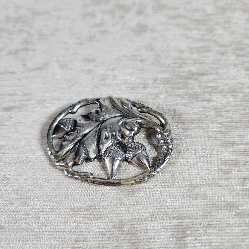 Vintage Danecraft 925 Sterling Silver Oak Leaf Acorn Oval Brooch Pin